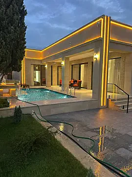 Satılır 4 otaqlı həyət evi 180 m² — Bakı, Mərdəkan 4 otaq 180.00 m²