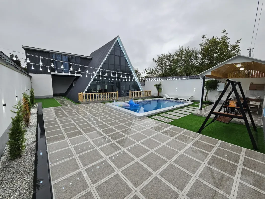 Kirayə verilir 4 otaqlı həyət evi 190 m²