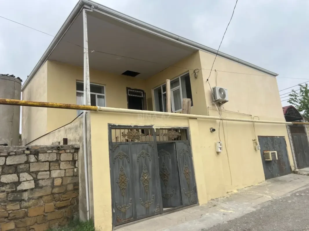 Kirayə verilir 2 otaqlı həyət evi 80 m²