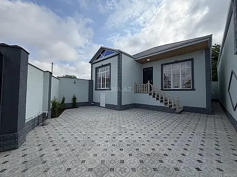 Satılır 3 otaqlı həyət evi 100 m² — Bakı 3 otaq 100.00 m²