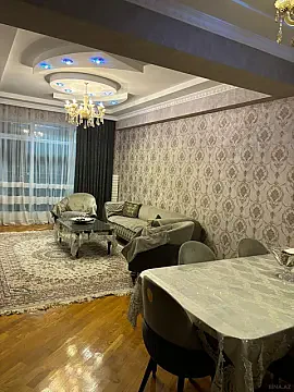 Satılır 3 otaqlı mənzil 128 m² — Bakı 3 otaq 128.00 m²