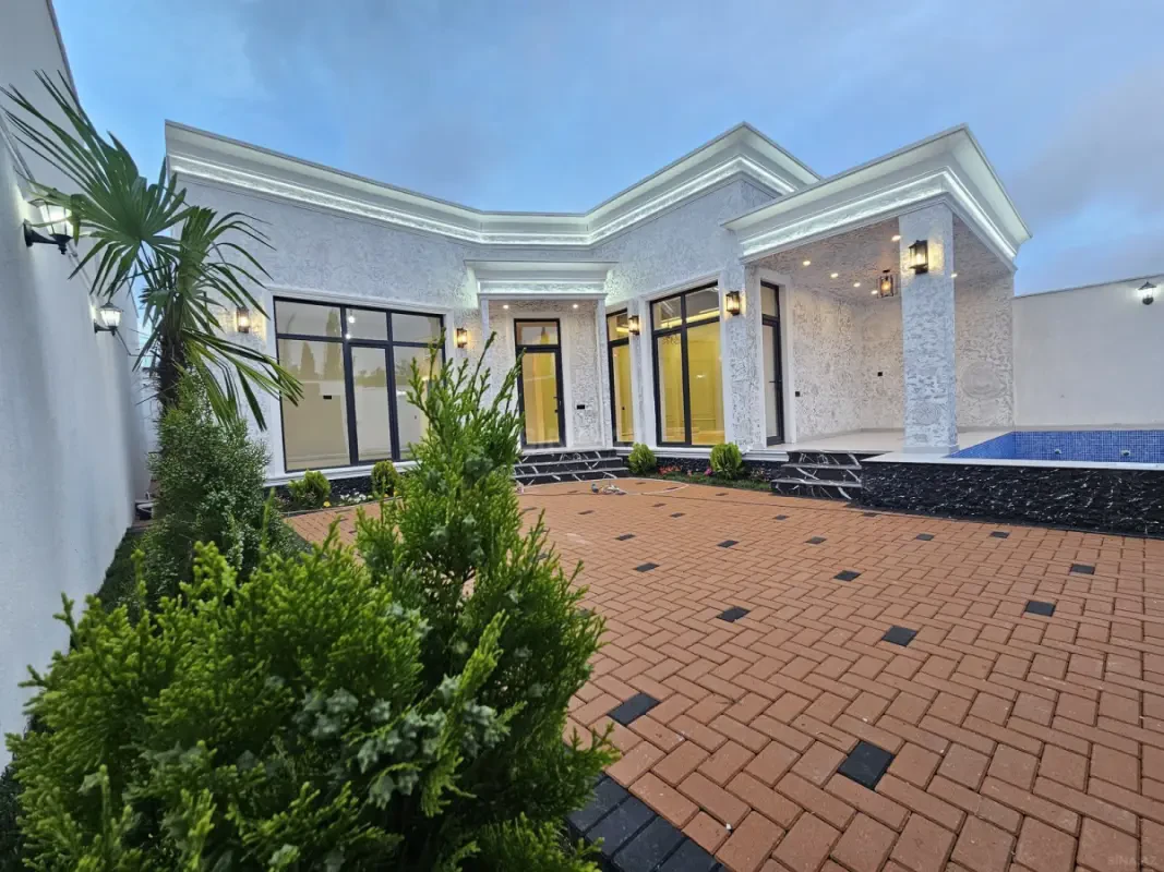 Satılır 4 otaqlı həyət evi 140 m²