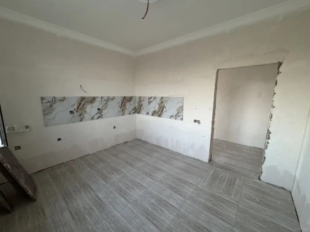 Satılır 6 otaqlı həyət evi 210 m²