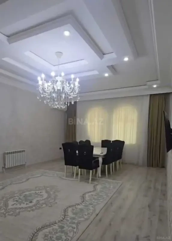 Satılır 7 otaqlı həyət evi 410 m²