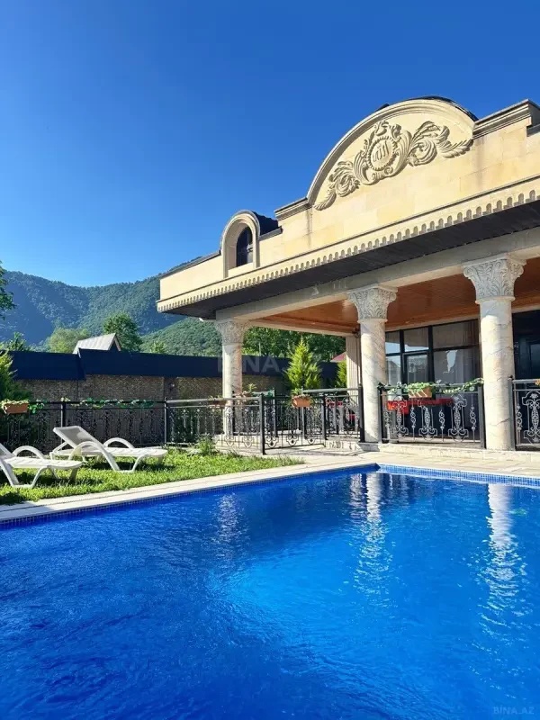 Kirayə verilir 2 otaqlı mənzil 100 m²