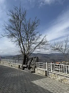 Kirayə verilir 3 otaqlı həyət evi 200 m² — Laçın 3 otaq 200.00 m²