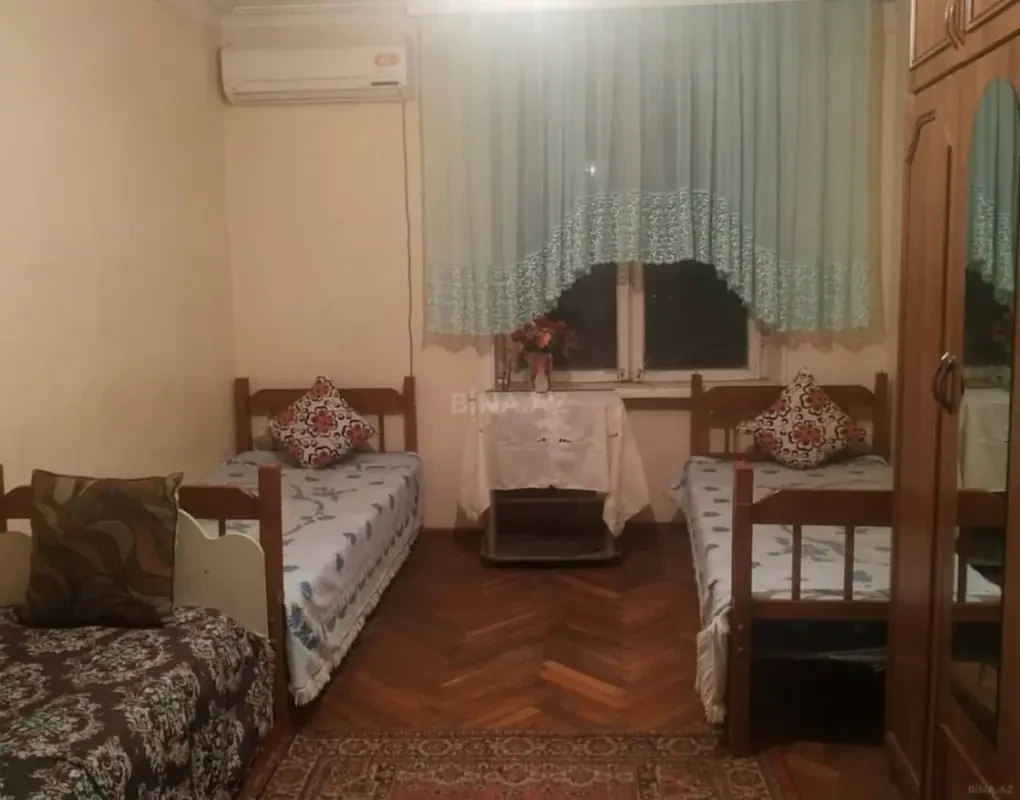Kirayə verilir 2 otaqlı mənzil 50 m²