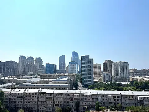 Kirayə verilir 3 otaqlı mənzil 110 m² — Bakı 3 otaq 110.00 m²