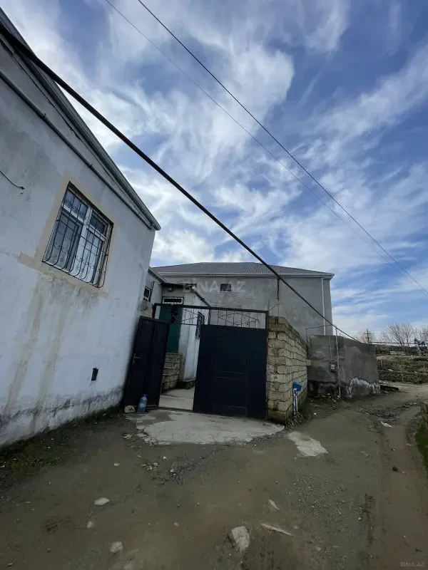 Satılır 3 otaqlı həyət evi 70 m²