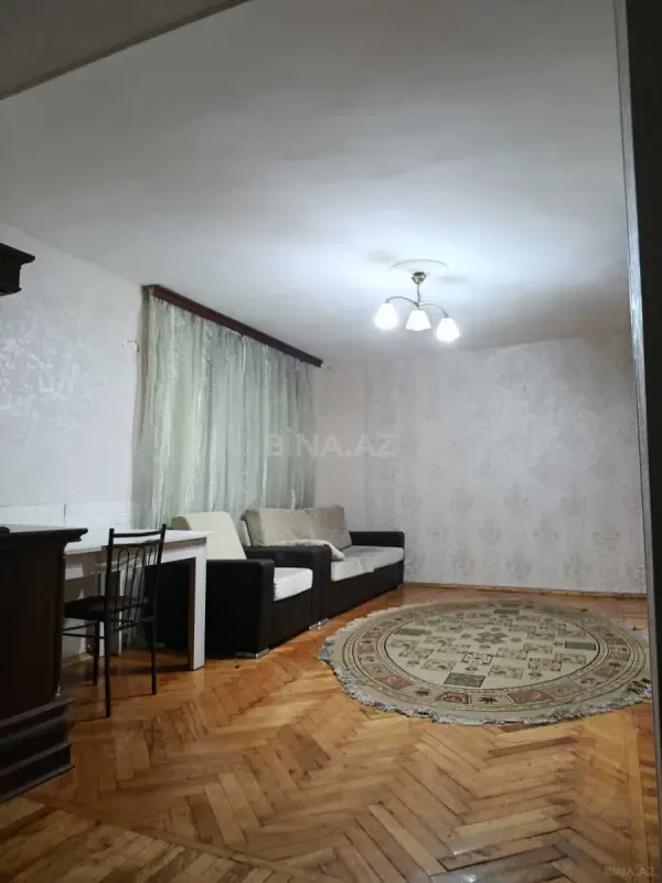 Satılır 1 otaqlı mənzil 35 m²