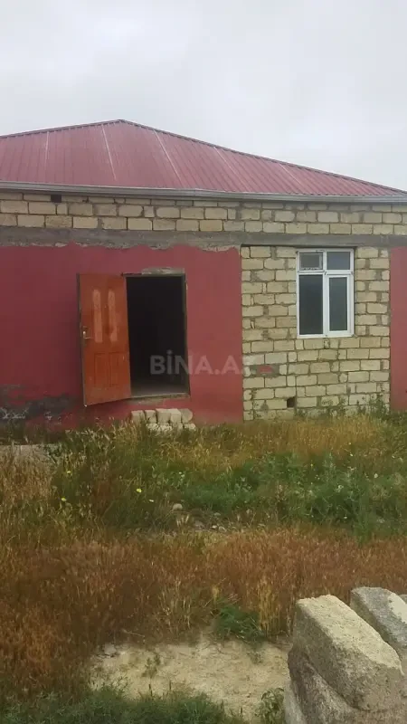 Satılır 4 otaqlı həyət evi 100 m²