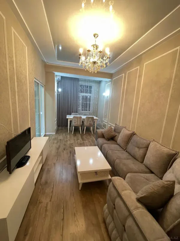 Kirayə verilir 2 otaqlı mənzil 65 m²