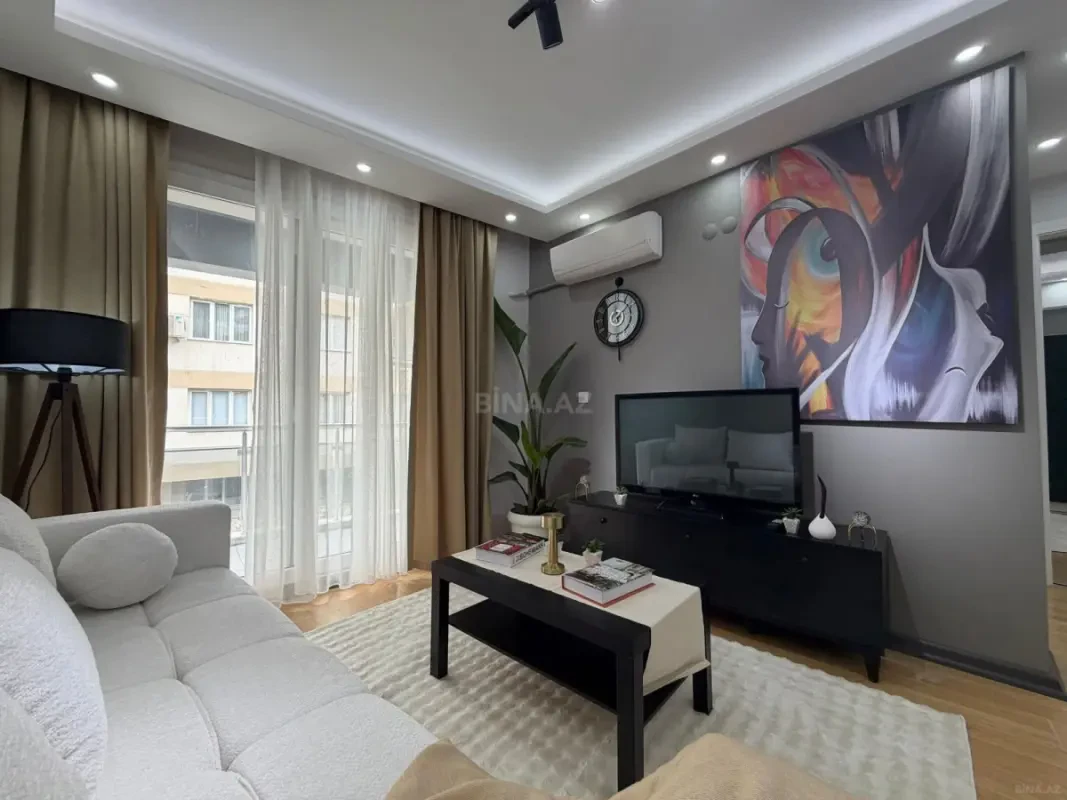 Kirayə verilir 2 otaqlı mənzil 58 m²