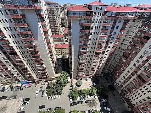 Satılır 4 otaqlı mənzil 114 m² — Bakı, Həzi Aslanov qəs. 4 otaq 114.00 m²