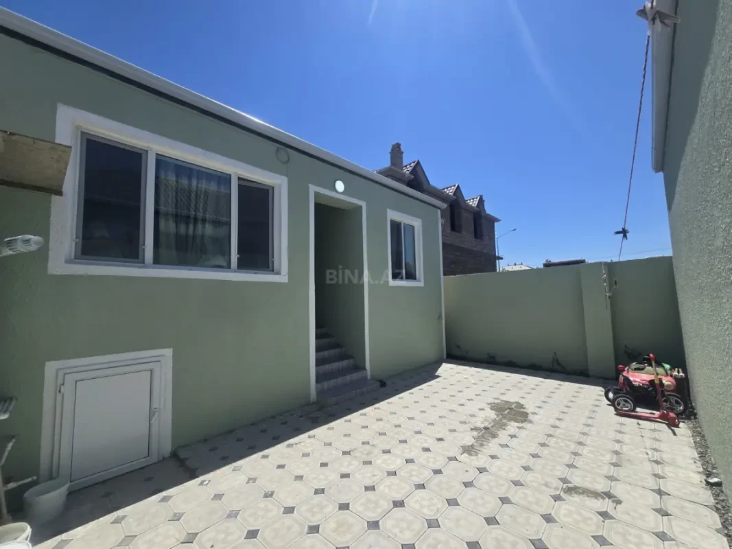 Satılır 4 otaqlı həyət evi 72 m²
