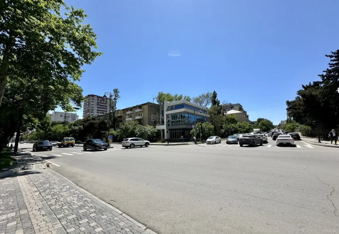 Kirayə verilir 2 otaqlı mənzil 50 m²
