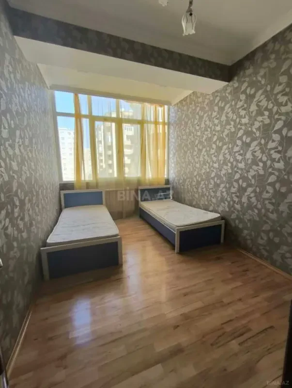 Satılır 3 otaqlı mənzil 87 m²