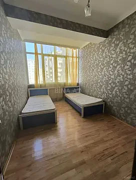Satılır 3 otaqlı mənzil 87 m² — Bakı, Həzi Aslanov qəs. 3 otaq 87.00 m²