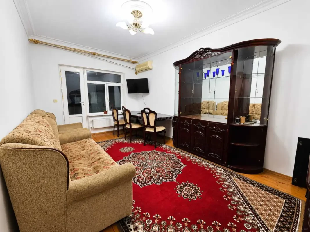 Satılır 2 otaqlı mənzil 60 m²
