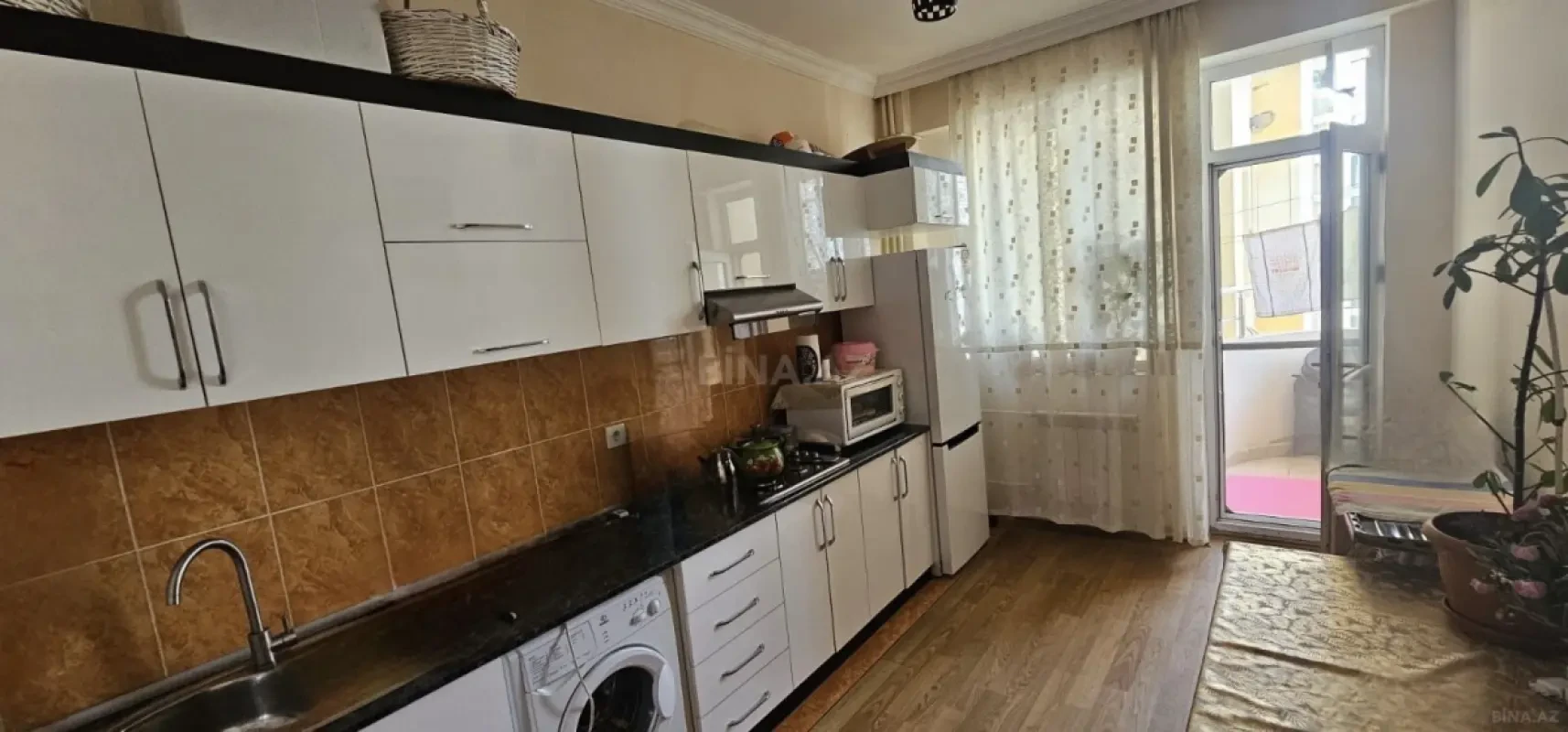 Satılır 1 otaqlı mənzil 50 m²