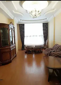 Kirayə verilir 3 otaqlı mənzil 130 m² — Bakı, Memar Əcəmi yanı 3 otaq 130.00 m²