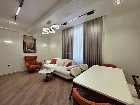 Satılır 3 otaqlı mənzil 91 m² — Bakı, Həzi Aslanov qəs. 3 otaq 91.00 m²