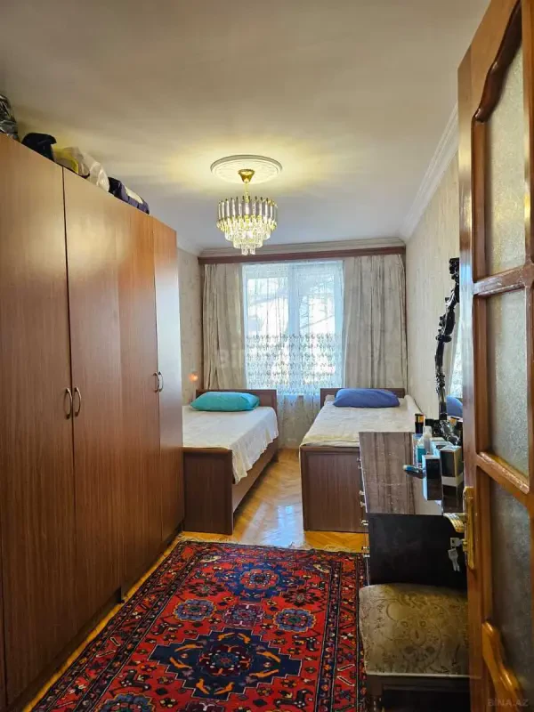 Kirayə verilir 2 otaqlı mənzil 60 m²