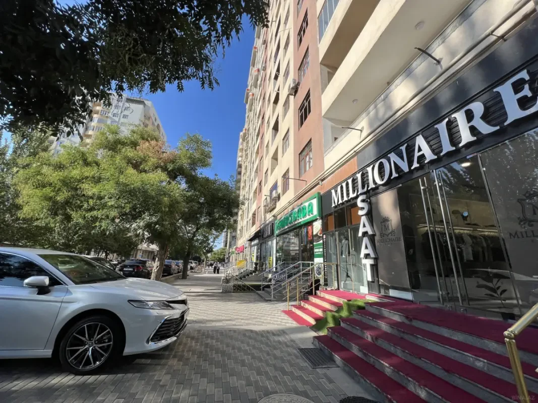 Satılır 3 otaqlı mənzil 150 m²