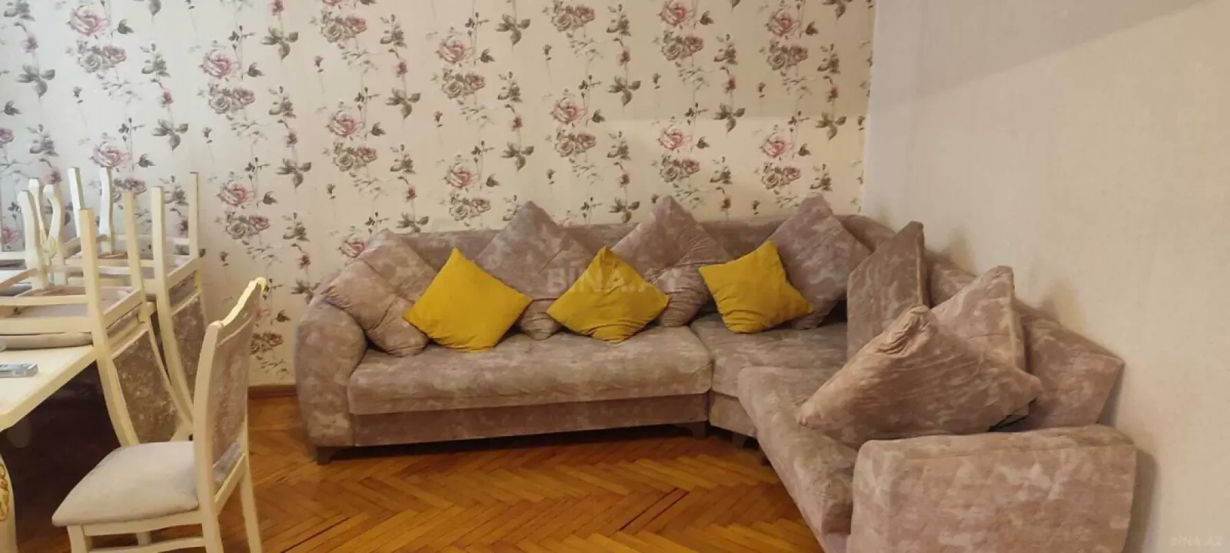Kirayə verilir 2 otaqlı mənzil 50 m²
