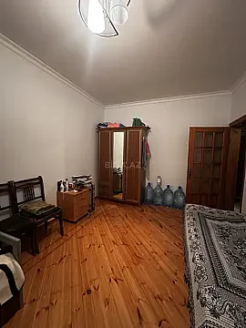 Kirayə verilir 4 otaqlı mənzil 150 m² — Bakı 4 otaq 150.00 m²
