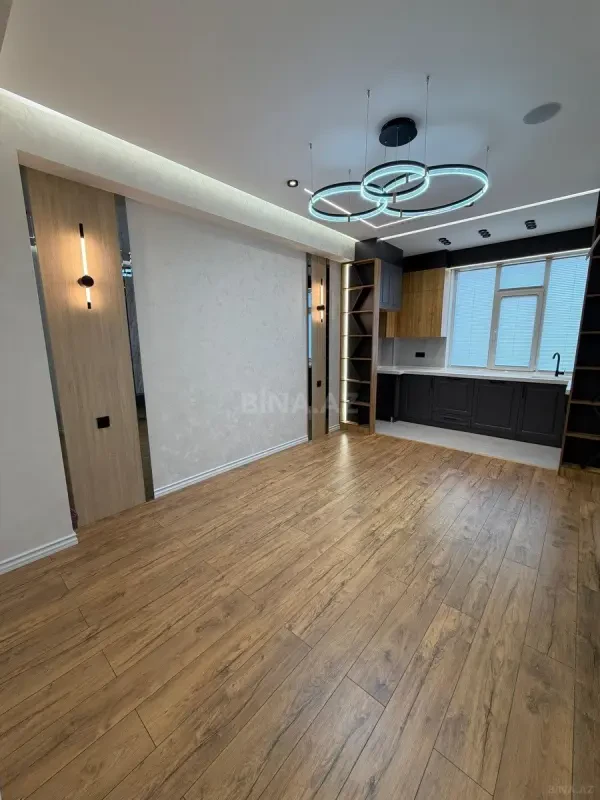 Satılır 2 otaqlı mənzil 55 m²