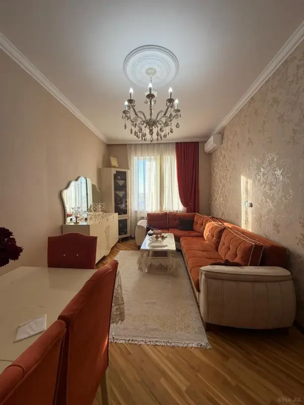 Satılır 3 otaqlı mənzil 70 m²