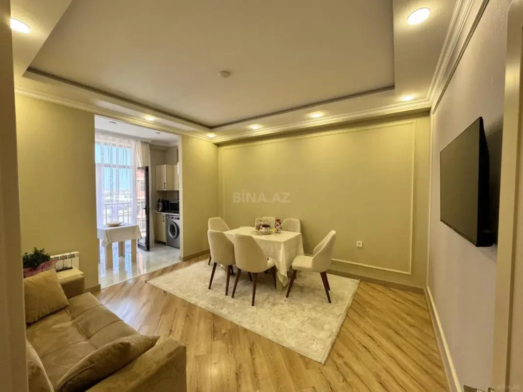 Satılır 2 otaqlı mənzil 67 m²