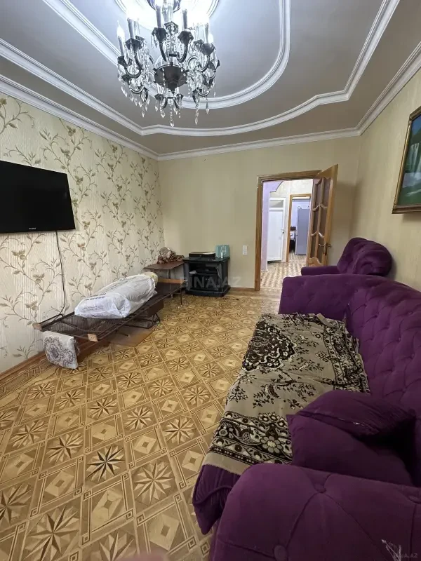 Kirayə verilir 3 otaqlı mənzil 90 m²