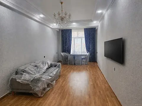 Kirayə verilir 3 otaqlı mənzil 120 m² — Bakı, Nərimanov 3 otaq 120.00 m²