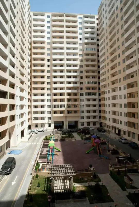 Kirayə verilir 2 otaqlı mənzil 65 m²