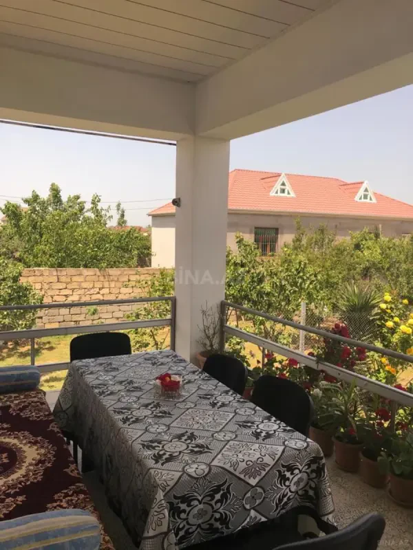 Kirayə verilir 3 otaqlı həyət evi 100 m²