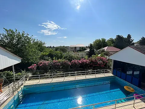 Satılır 8 otaqlı həyət evi 400 m² — Bakı, Novxanı 8 otaq 400.00 m²