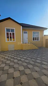 Satılır 4 otaqlı həyət evi 110 m² — Bakı, M.Ə.Rəsulzadə qəs. 4 otaq 110.00 m²