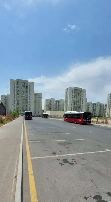 Satılır 2 otaqlı mənzil 56 m²