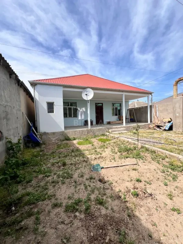 Satılır 3 otaqlı həyət evi 110 m²
