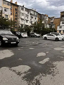 Kirayə verilir 3 otaqlı mənzil 57 m² — Bakı 3 otaq 57.00 m²