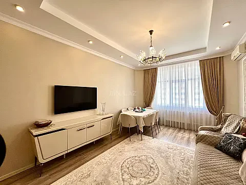 Satılır 2 otaqlı mənzil 82 m² — Bakı, Nizami 2 otaq 82.00 m²