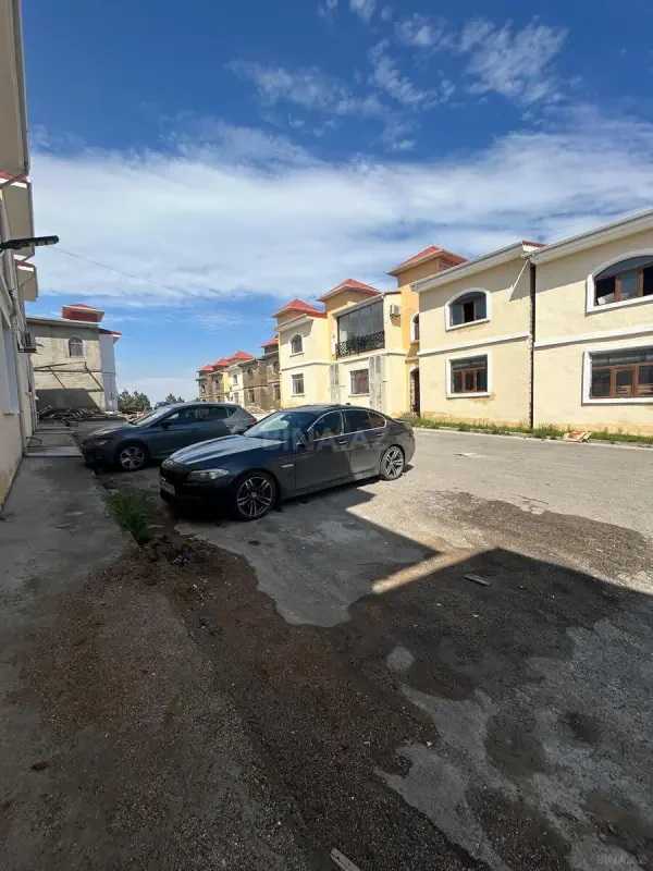 Satılır 2 otaqlı mənzil 35 m²