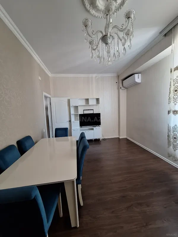 Kirayə verilir 2 otaqlı mənzil 58 m²