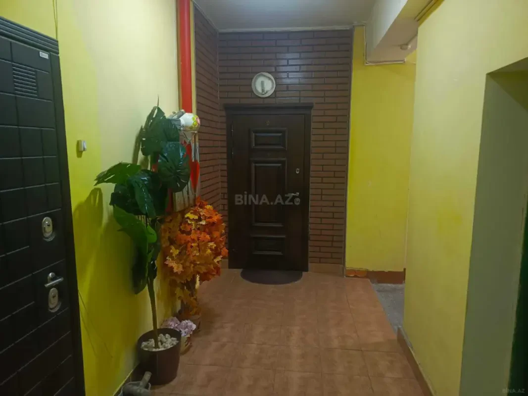 Satılır 2 otaqlı mənzil 95 m²