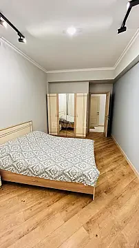 Kirayə verilir 2 otaqlı mənzil 70 m² — Bakı 2 otaq 70.00 m²