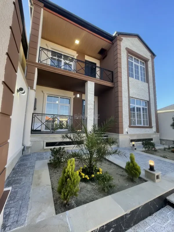 Satılır 6 otaqlı həyət evi 164 m²