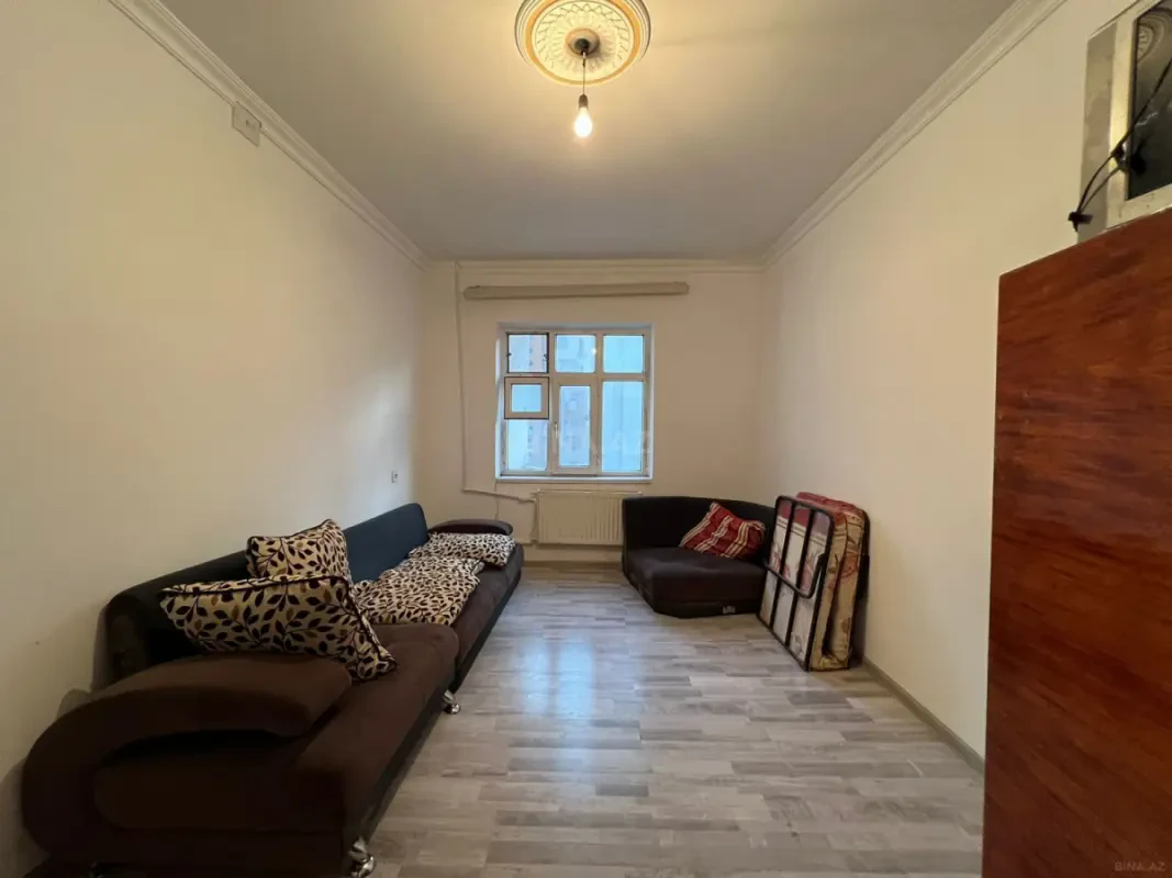 Satılır 1 otaqlı mənzil 48 m²