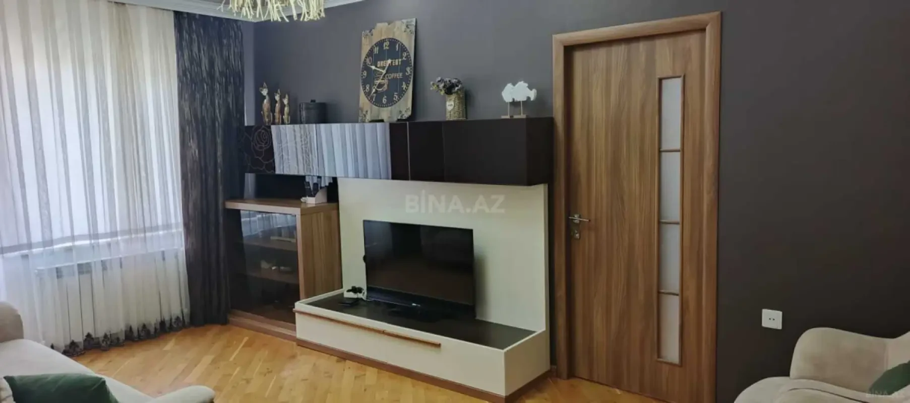Kirayə verilir 4 otaqlı mənzil 110 m²